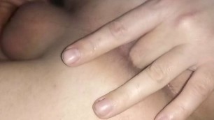 I fuck my ass with my fingers and cum