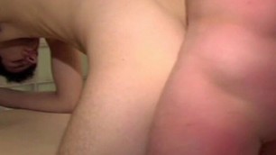 daddy fucked bareback by yourn twink during massage