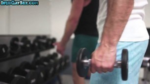 Gym gay fucked in missionary in asshole by muscular stud
